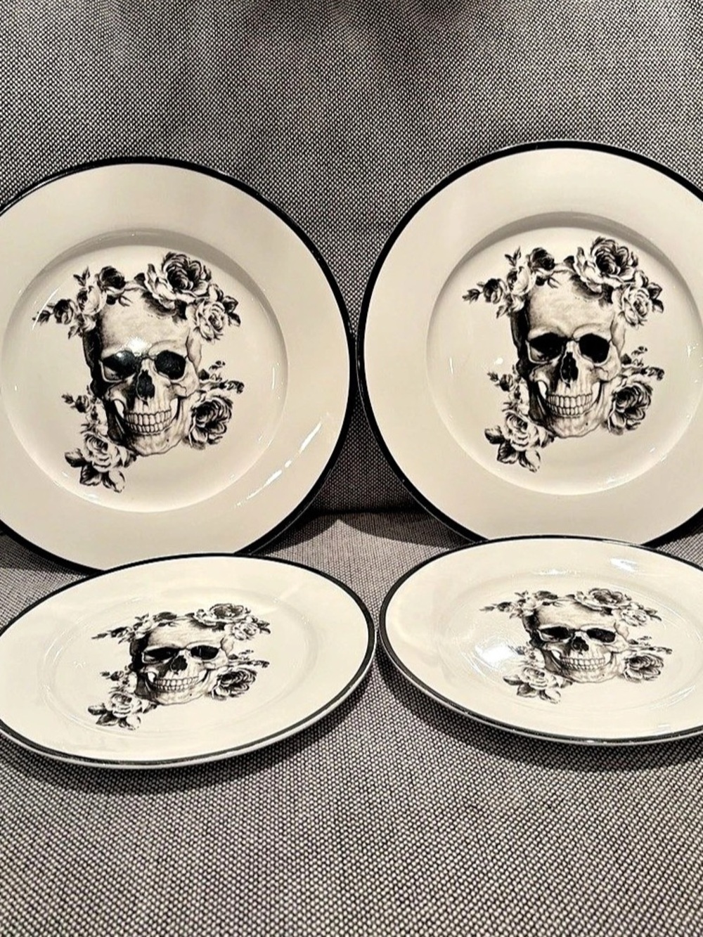 Ciroa Wicked Floral Skull Porcelain Plates Set (4 Pcs) - Goth/Halloween Rare